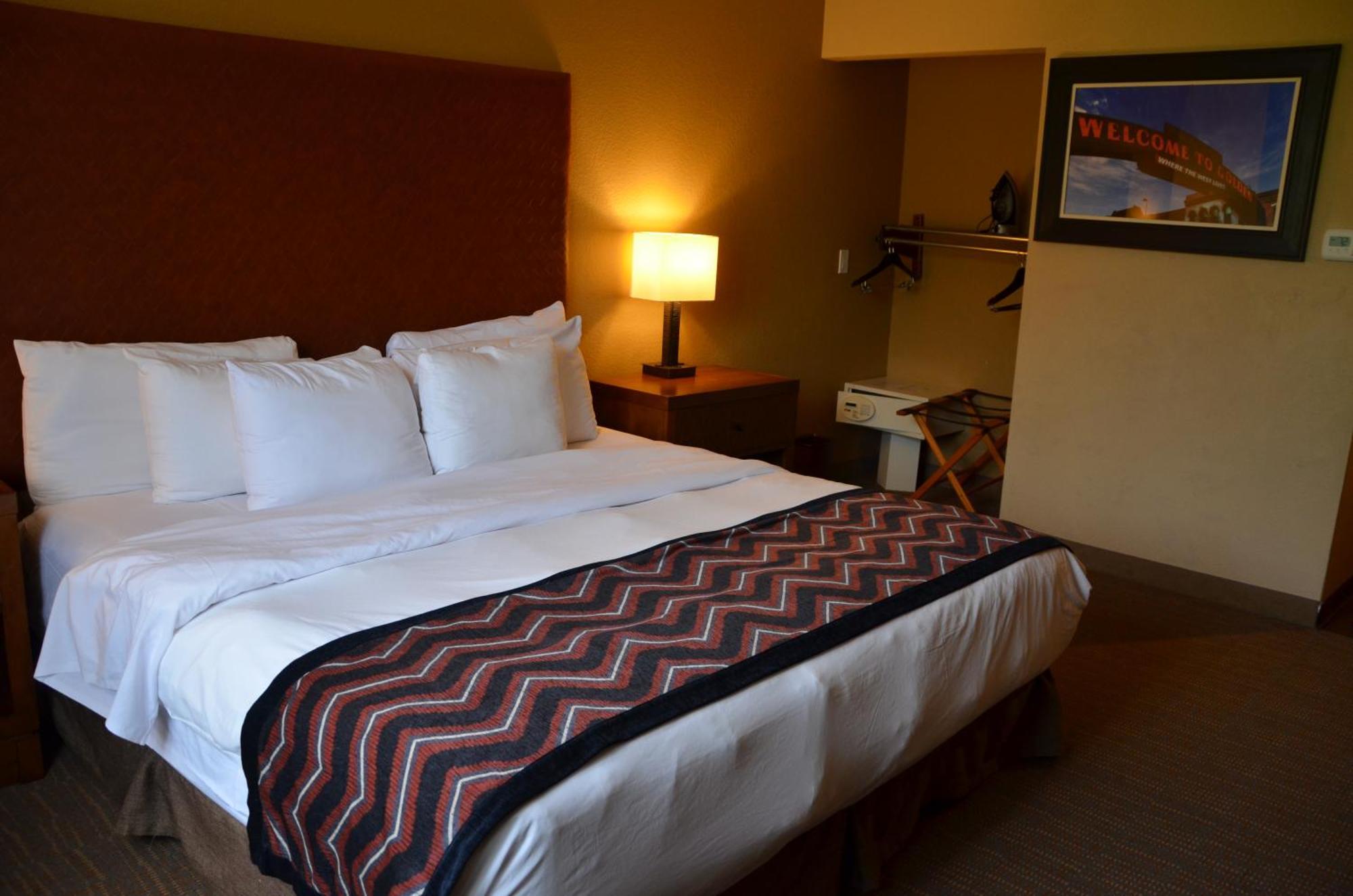 The Hotel, Ascend Collection Golden